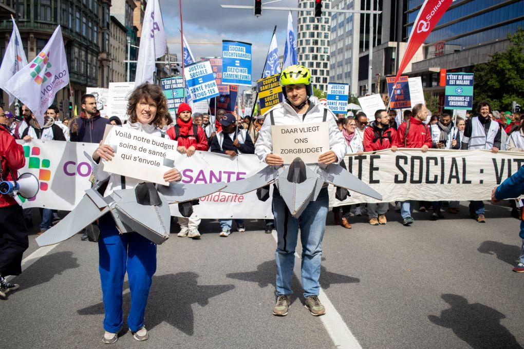 Tens of thousands march in Brussels against austerity and cuts Tens of thousands march in Brussels against austerity and cuts