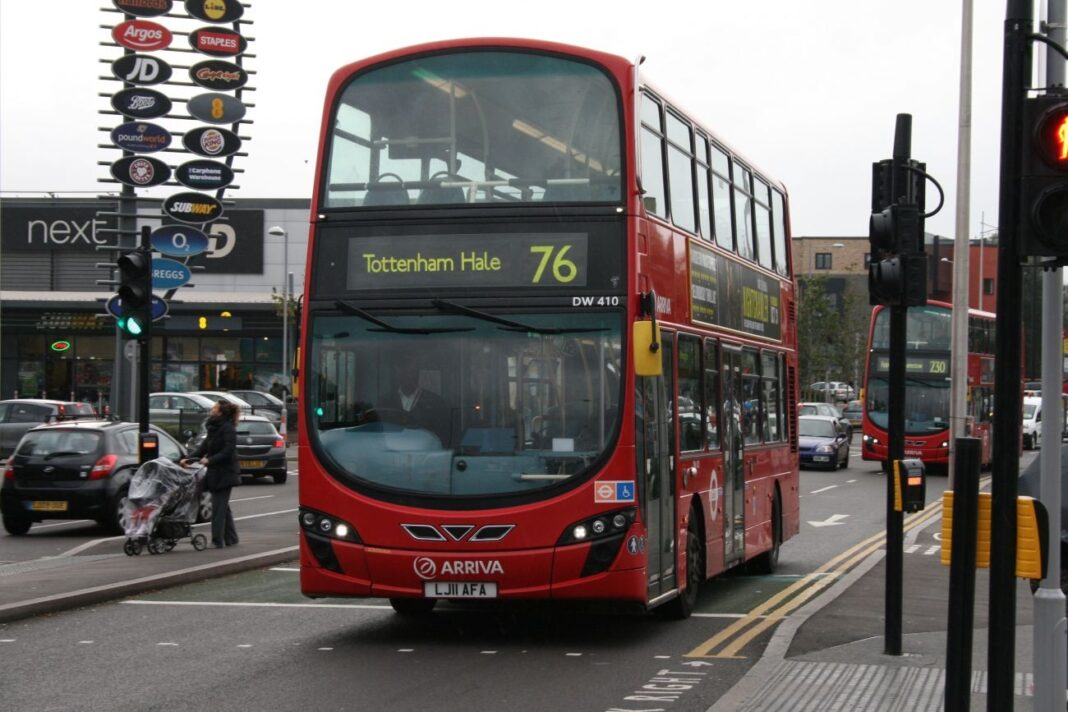 “Profits before people”: North London bus drivers ballot for strike as Arriva leaves them to roast “Profits before people”: North London bus drivers ballot for strike as Arriva leaves them to roast
